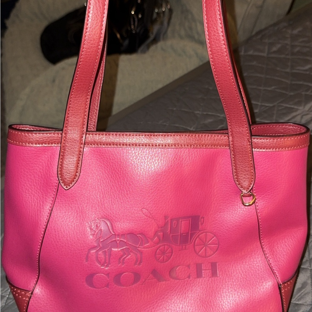 Coach Tote 27